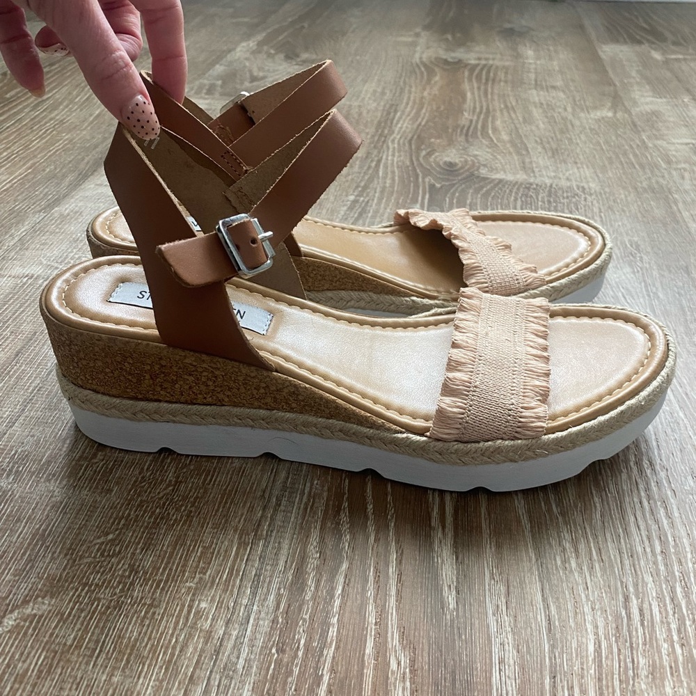 Steve Madden Cork and Jute Braided Platform Sandals Ruffled Band Ankle Strap 11